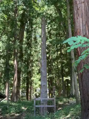 諏訪大社下社秋宮(長野県)