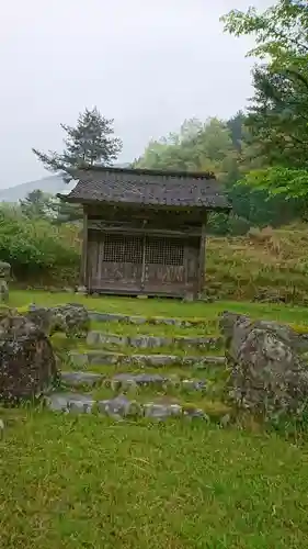 三嶽神社の本殿・本堂