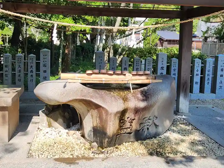 伊弉諾神宮の手水舎