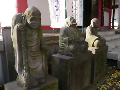 成願寺の像