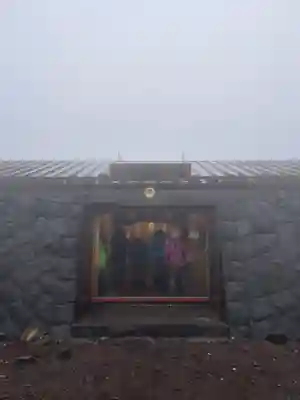 富士山頂上浅間大社奥宮(静岡県)