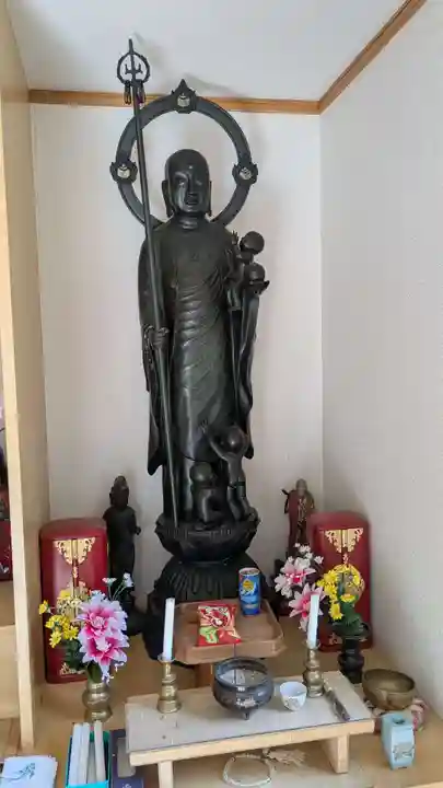 春宮寺の地蔵