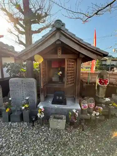 修善寺の{uncategorized: "未分類", other: "その他", undefined: "問題あり", building: "その他建物", grave: "お墓", sacred_gate: "鳥居", guardian: "狛犬", statue: "像", buddha: "仏像", history: "歴史", nature: "自然", garden: "庭園", animal: "動物", pagoda: "塔", temizu: "手水舎", mountain_gate: "山門・神門", sanctuary: "本殿・本堂", subordinate: "末社・摂社", art: "芸術", scenery: "景色", jizo: "地蔵", ema: "絵馬", goshuin: "御朱印", omikuji: "おみくじ", items: "授与品その他", amulet: "お守り", goshuincho: "御朱印帳", eats: "食事", festival: "お祭り", votive_dance: "神楽", shichigosan: "七五三参", wedding: "結婚式", experience: "体験その他", initially: "初詣", around: "周辺", anti_infection: "感染症対策"}