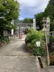 新羅神社の建物その他