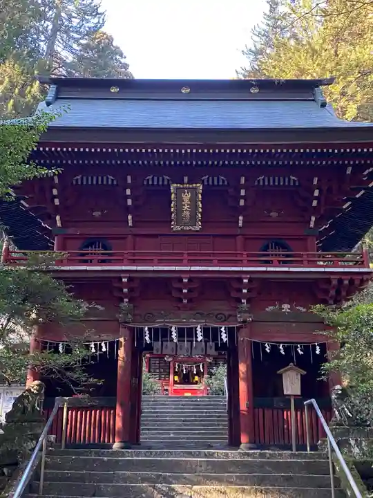 花園神社の山門・神門