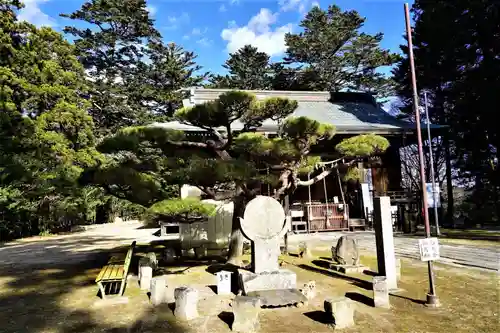 三春大神宮の庭園