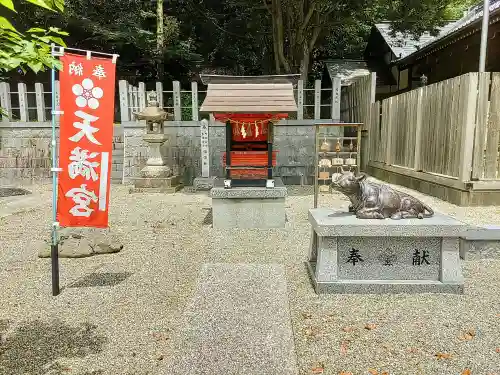 諏訪神社の末社・摂社