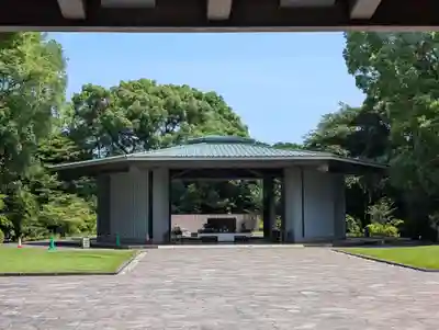 千鳥ヶ淵戦没者墓苑(東京都)