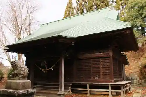 三輪神社の本殿