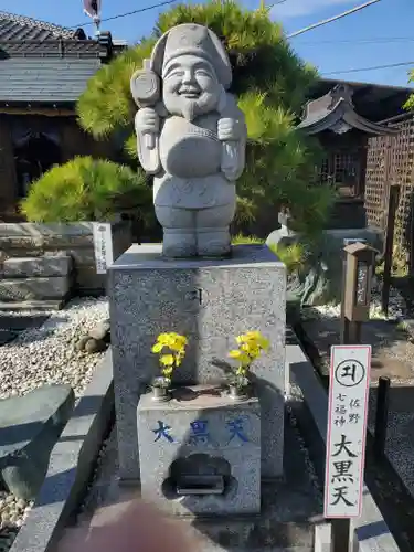 観音寺の像