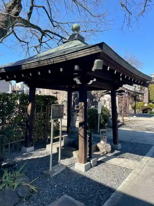 妙典寺の{uncategorized: "未分類", other: "その他", undefined: "問題あり", building: "その他建物", grave: "お墓", sacred_gate: "鳥居", guardian: "狛犬", statue: "像", buddha: "仏像", history: "歴史", nature: "自然", garden: "庭園", animal: "動物", pagoda: "塔", temizu: "手水舎", mountain_gate: "山門・神門", sanctuary: "本殿・本堂", subordinate: "末社・摂社", art: "芸術", scenery: "景色", jizo: "地蔵", ema: "絵馬", goshuin: "御朱印", omikuji: "おみくじ", items: "授与品その他", amulet: "お守り", goshuincho: "御朱印帳", eats: "食事", festival: "お祭り", votive_dance: "神楽", shichigosan: "七五三参", wedding: "結婚式", experience: "体験その他", initially: "初詣", around: "周辺", anti_infection: "感染症対策"}