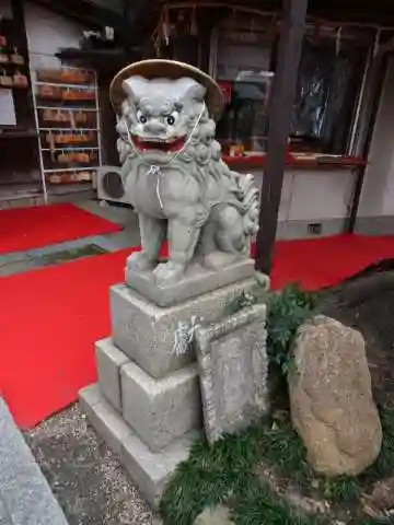 淀川神社の狛犬