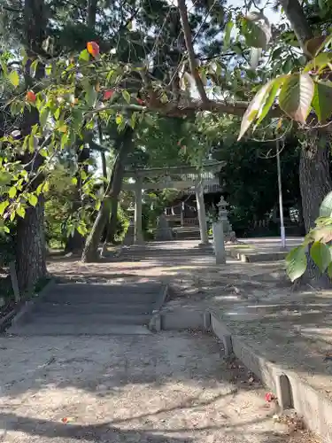 水晶六所神社の鳥居