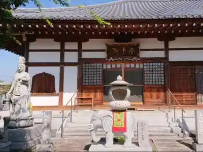 全東院の本殿・本堂