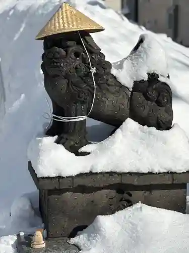 札幌諏訪神社の狛犬