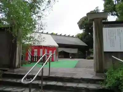 阿佐ヶ谷神明宮の山門・神門