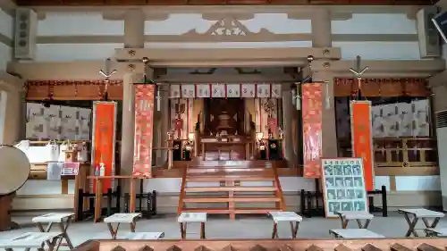 鷹栖神社の本殿・本堂