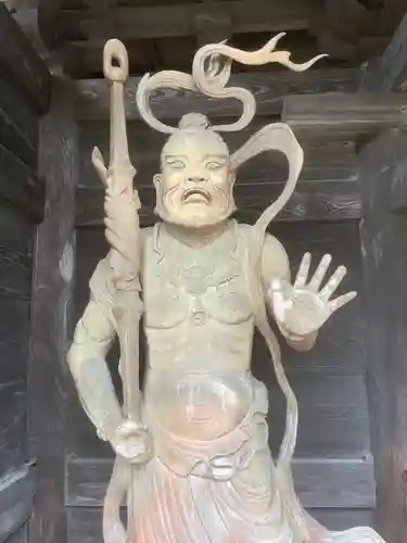 大林寺の像