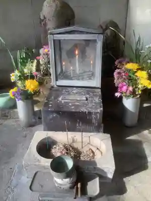 尻冷し地蔵の末社・摂社