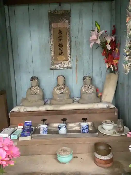 延命地蔵尊の地蔵