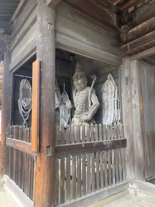 斑鳩寺の山門・神門
