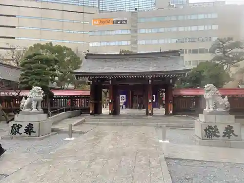 警固神社の山門・神門