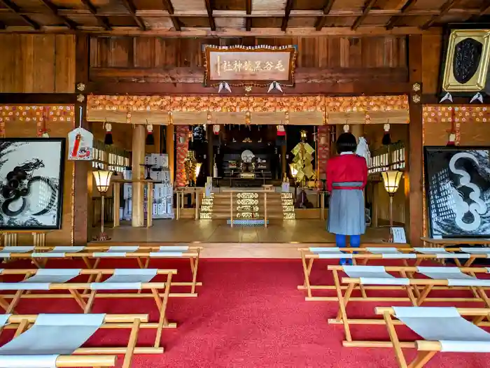 毛谷黒龍神社の本殿