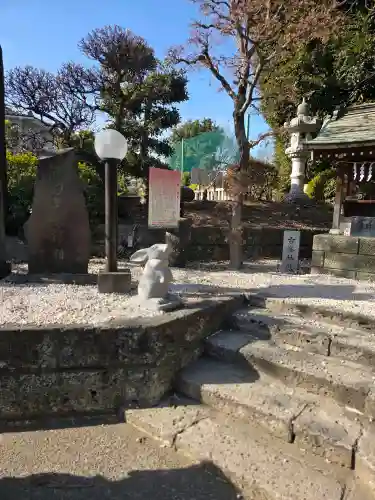 赤羽八幡神社の{uncategorized: "未分類", other: "その他", undefined: "問題あり", building: "その他建物", grave: "お墓", sacred_gate: "鳥居", guardian: "狛犬", statue: "像", buddha: "仏像", history: "歴史", nature: "自然", garden: "庭園", animal: "動物", pagoda: "塔", temizu: "手水舎", mountain_gate: "山門・神門", sanctuary: "本殿・本堂", subordinate: "末社・摂社", art: "芸術", scenery: "景色", jizo: "地蔵", ema: "絵馬", goshuin: "御朱印", omikuji: "おみくじ", items: "授与品その他", amulet: "お守り", goshuincho: "御朱印帳", eats: "食事", festival: "お祭り", votive_dance: "神楽", shichigosan: "七五三参", wedding: "結婚式", experience: "体験その他", initially: "初詣", around: "周辺", anti_infection: "感染症対策"}