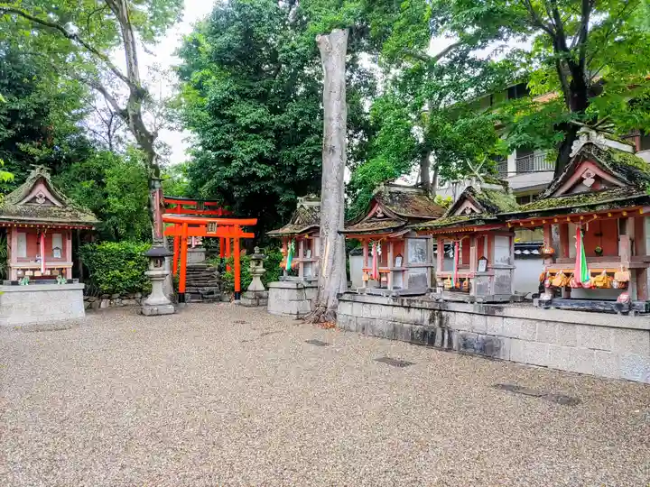 郡山八幡神社の末社・摂社