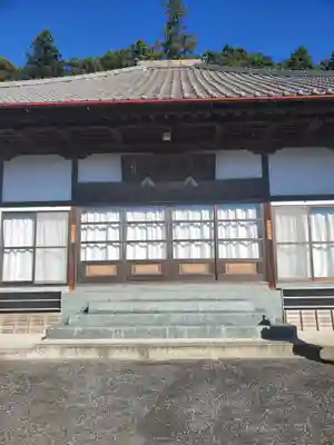 願成寺の本殿・本堂
