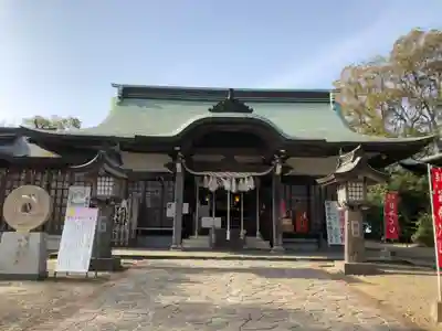 四山神社の本殿・本堂