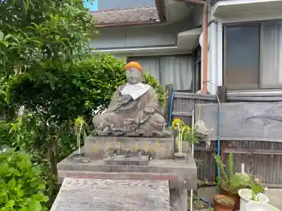 明王寺の像