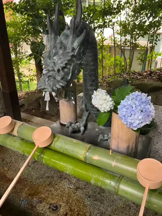 蝮ヶ池八幡宮の手水舎