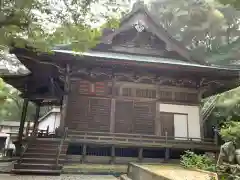 極楽寺の本殿