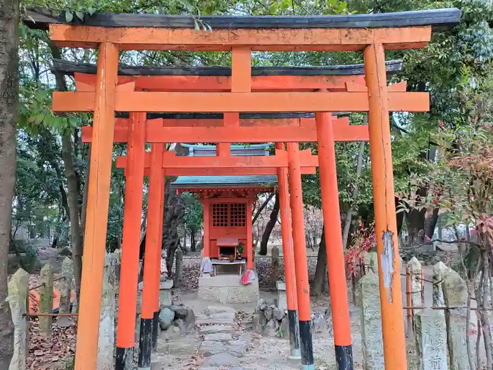 昆陽寺の末社・摂社