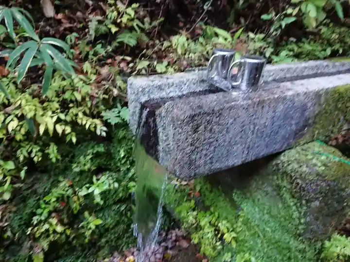 宝積山光前寺の手水舎