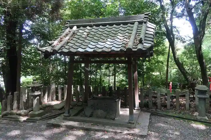 神明社(古見神明社)の手水舎