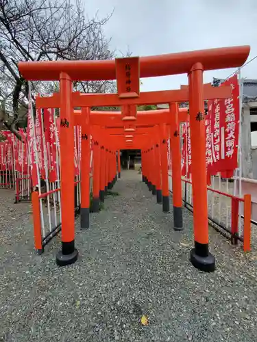 牟呂稲荷神社の鳥居