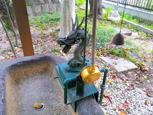 神明社（大同神明社）の手水舎