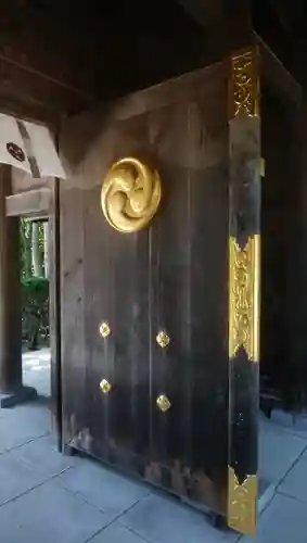 本輪西八幡神社の山門