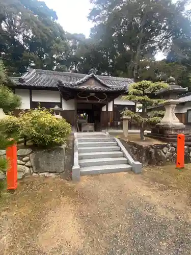 山直神社の本殿・本堂