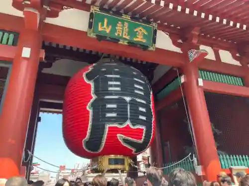 浅草寺の山門・神門