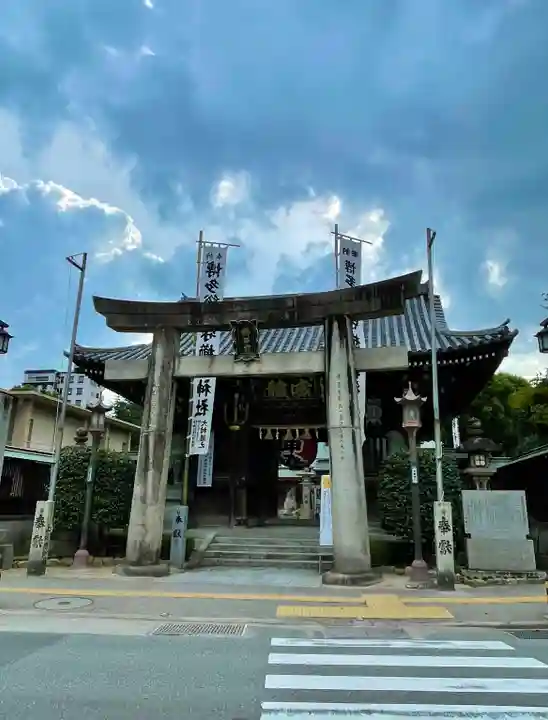 櫛田神社の鳥居