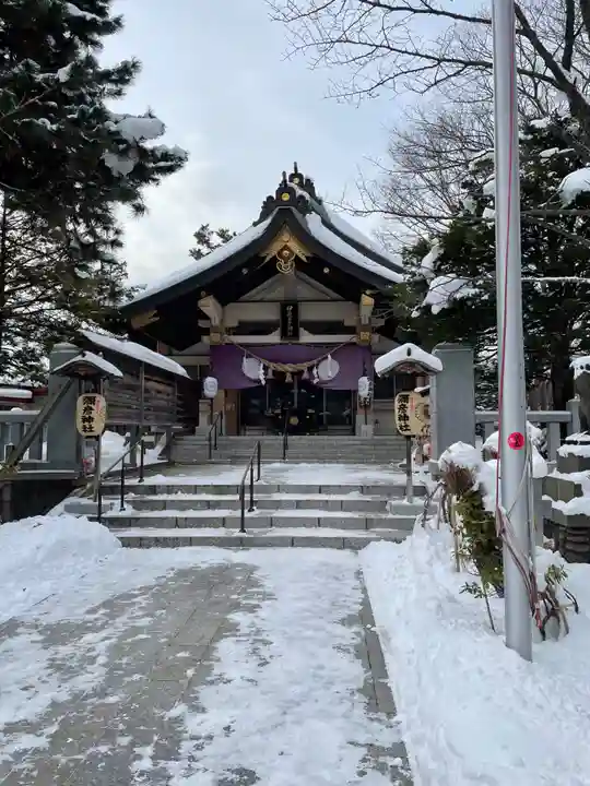 彌彦神社 (伊夜日子神社)の本殿・本堂