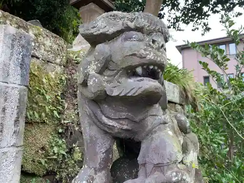 第六天社の狛犬