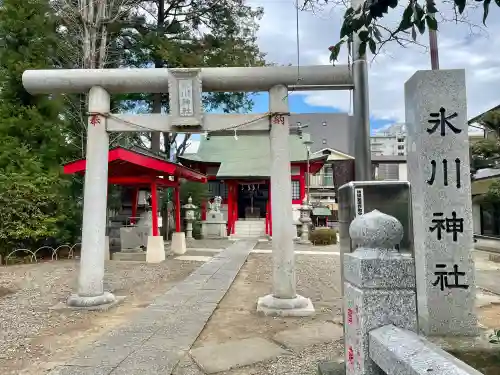 舟渡氷川神社の{uncategorized: "未分類", other: "その他", undefined: "問題あり", building: "その他建物", grave: "お墓", sacred_gate: "鳥居", guardian: "狛犬", statue: "像", buddha: "仏像", history: "歴史", nature: "自然", garden: "庭園", animal: "動物", pagoda: "塔", temizu: "手水舎", mountain_gate: "山門・神門", sanctuary: "本殿・本堂", subordinate: "末社・摂社", art: "芸術", scenery: "景色", jizo: "地蔵", ema: "絵馬", goshuin: "御朱印", omikuji: "おみくじ", items: "授与品その他", amulet: "お守り", goshuincho: "御朱印帳", eats: "食事", festival: "お祭り", votive_dance: "神楽", shichigosan: "七五三参", wedding: "結婚式", experience: "体験その他", initially: "初詣", around: "周辺", anti_infection: "感染症対策"}