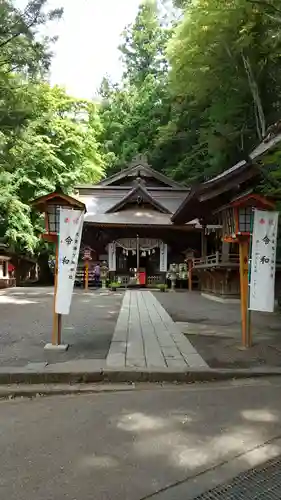 新倉富士浅間神社の本殿