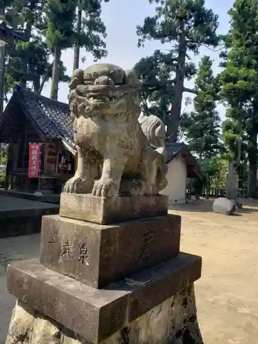 惣社白山神社の狛犬