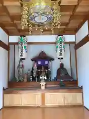 観音寺の本殿