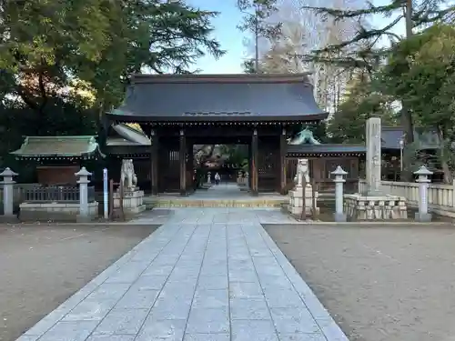 川口神社の山門